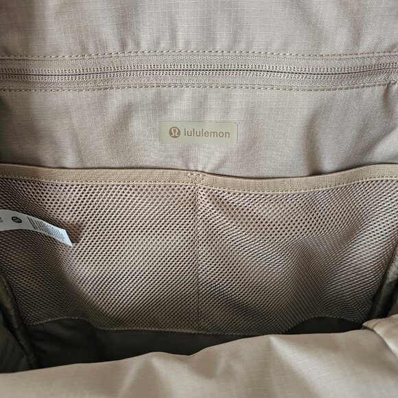 NWT LULULEMON Black Double Zip Tech Canvas Backpack OS - Picture 10 of 13
